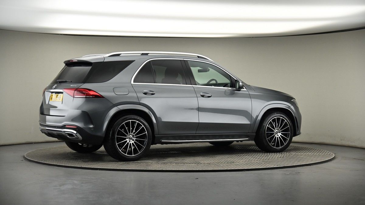 More views of Mercedes-Benz GLE