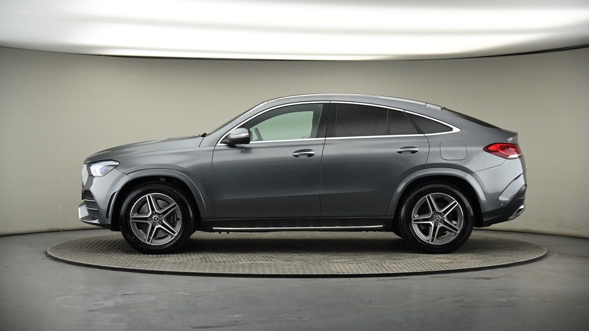 Mercedes-Benz GLE Image 19