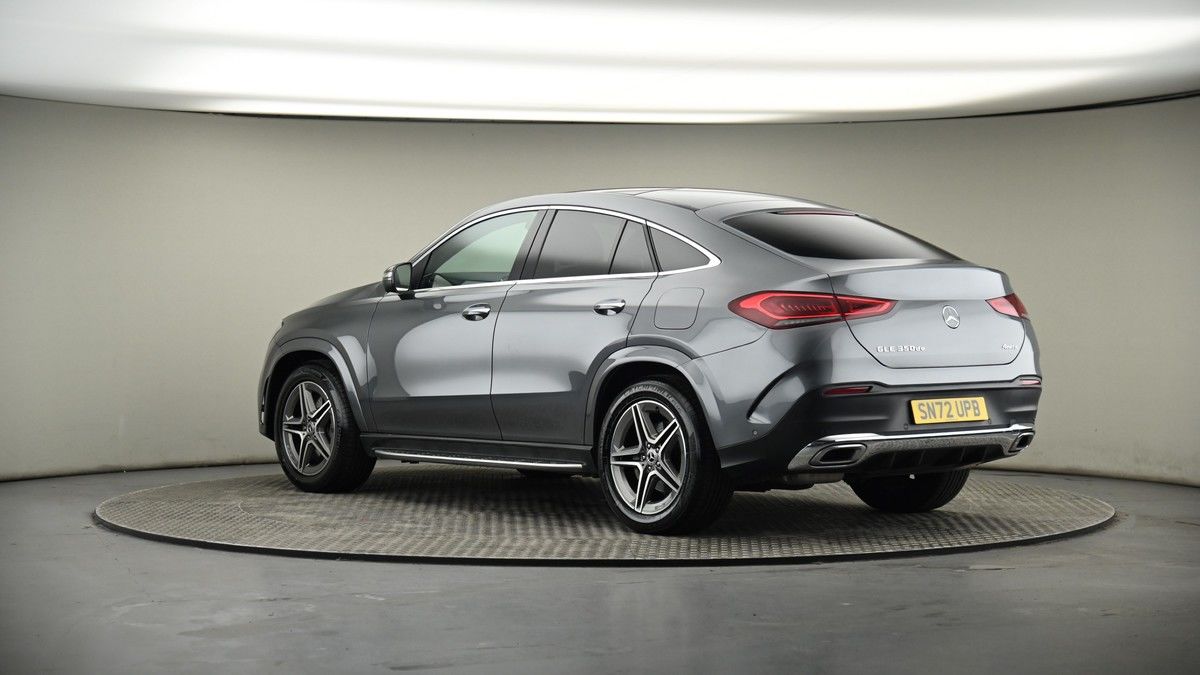 More views of Mercedes-Benz GLE