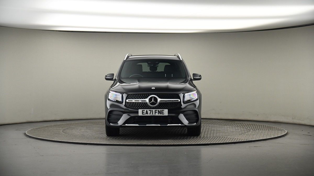 Mercedes-Benz GLB Image 18