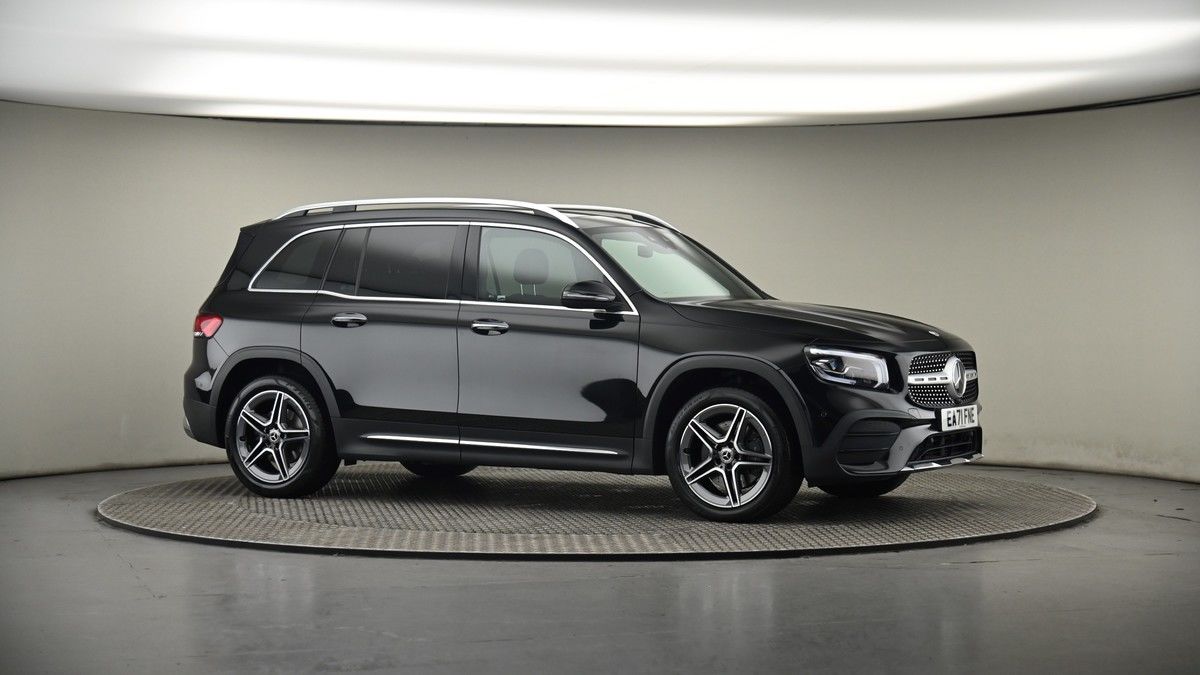 Mercedes-Benz GLB Image 6