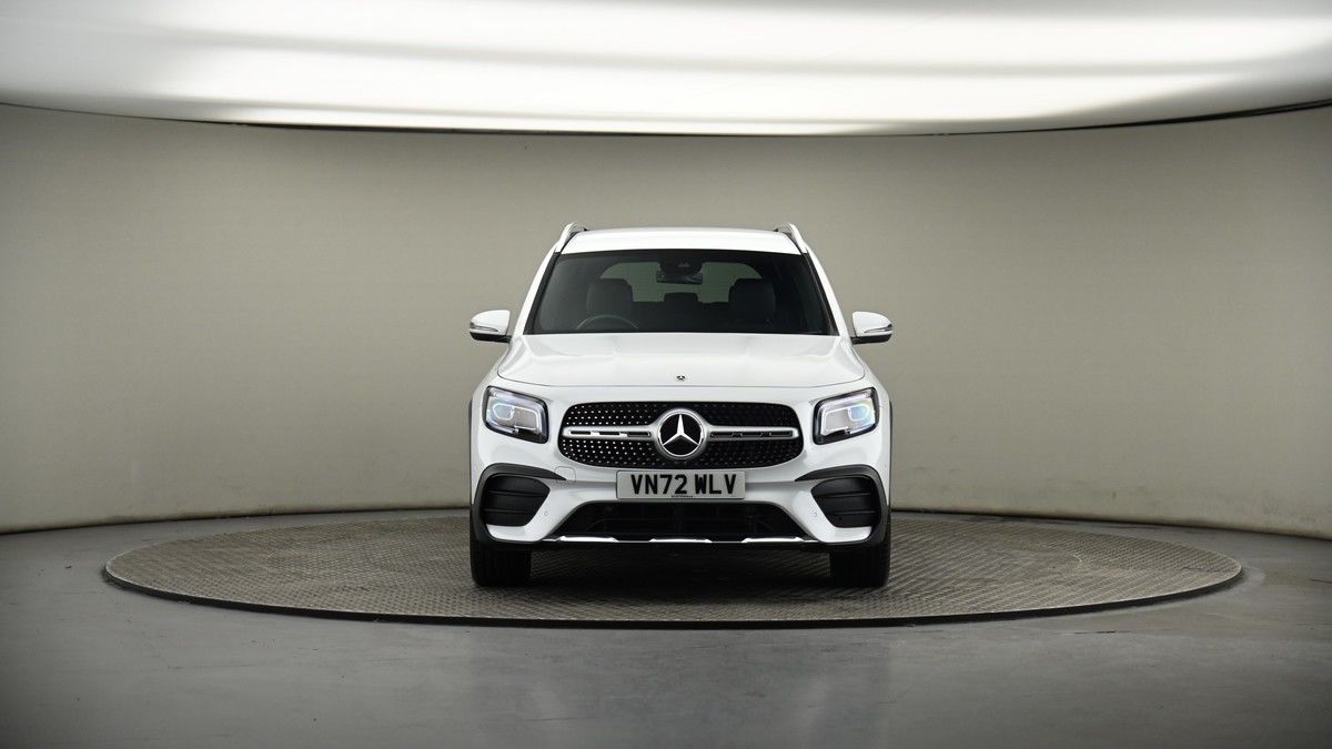 Mercedes-Benz GLB Image 17