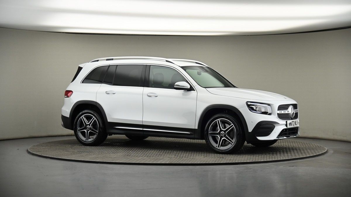 Mercedes-Benz GLB Image 5