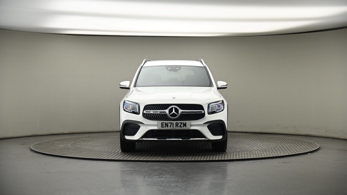 Mercedes-Benz GLB Image 18