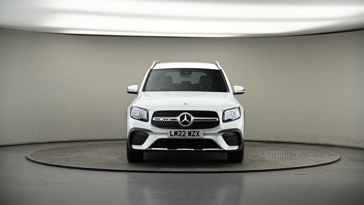 Mercedes-Benz GLB Image 17