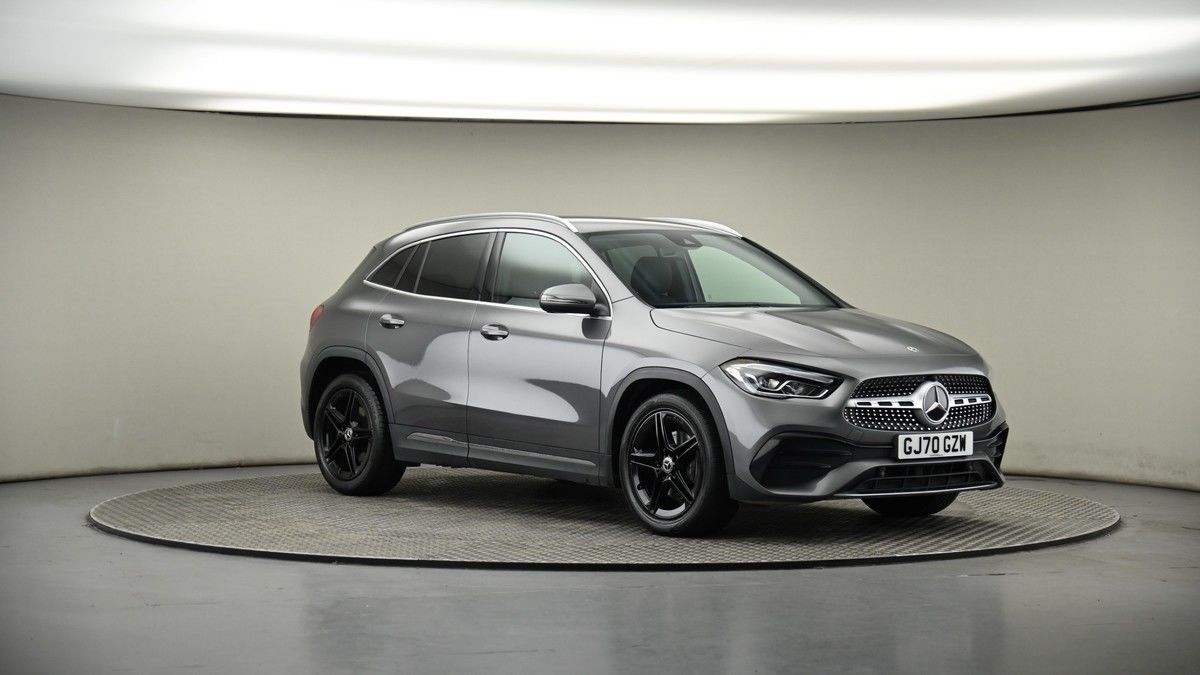 More views of Mercedes-Benz GLA