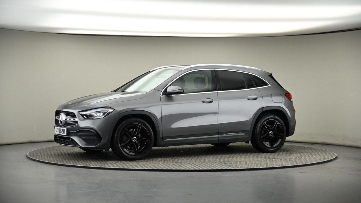 More views of Mercedes-Benz GLA