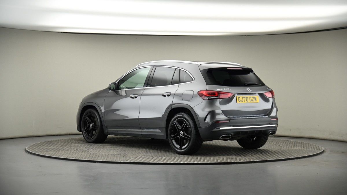 More views of Mercedes-Benz GLA