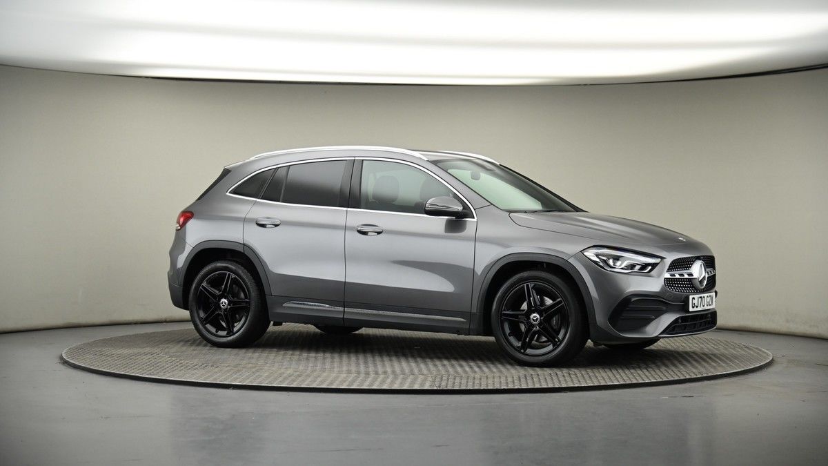 Mercedes-Benz GLA Image 5