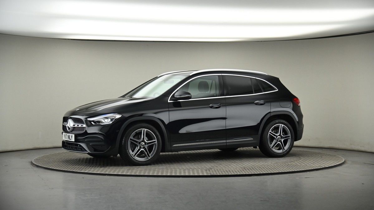 More views of Mercedes-Benz GLA