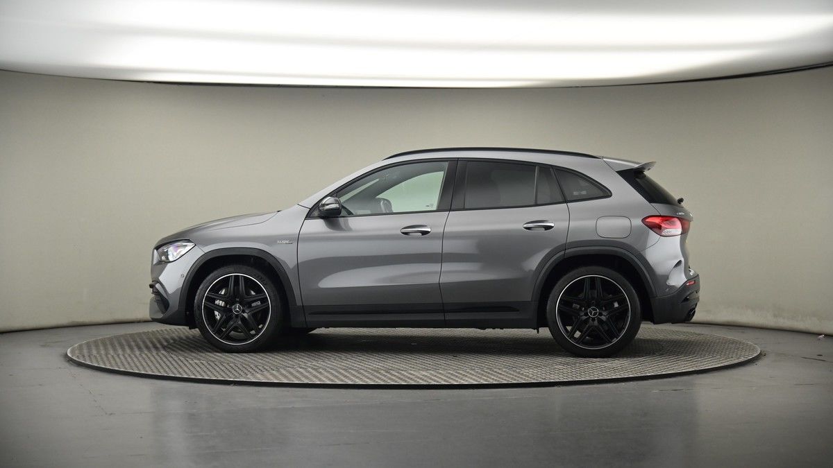 More views of Mercedes-Benz GLA