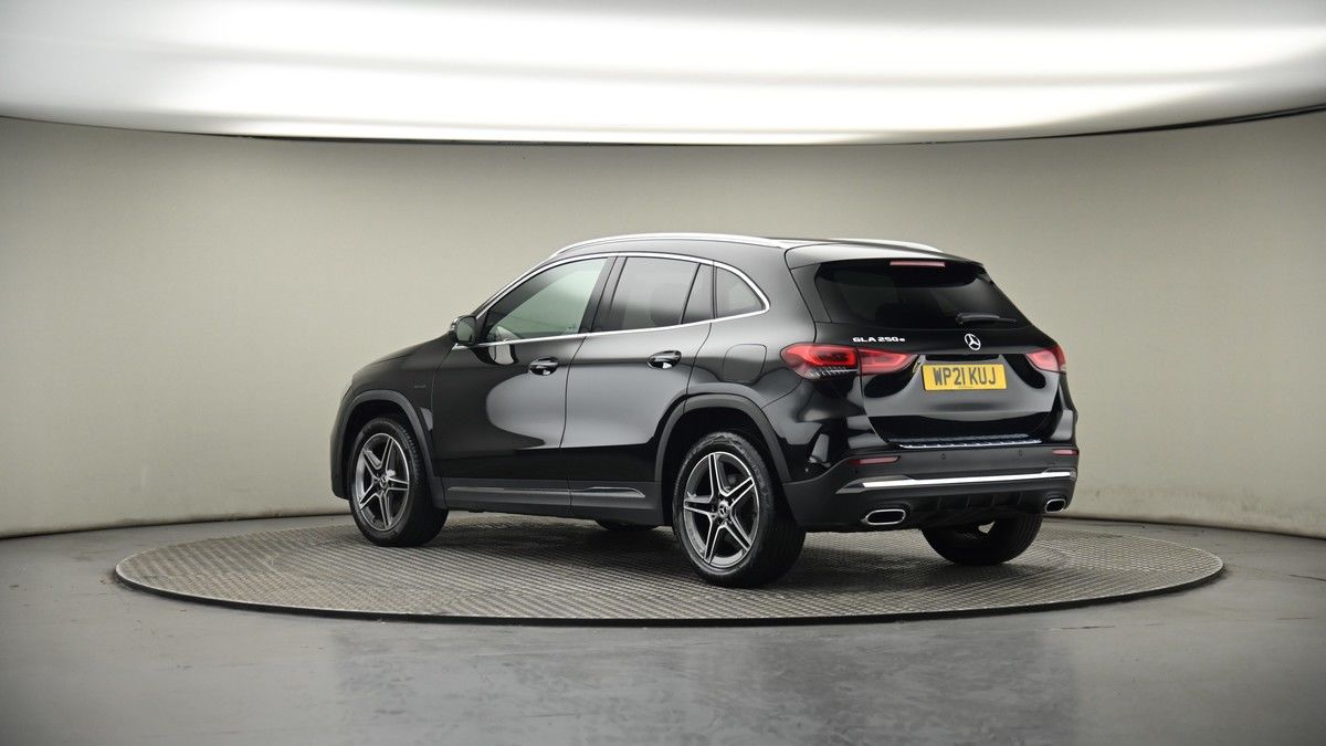 More views of Mercedes-Benz GLA