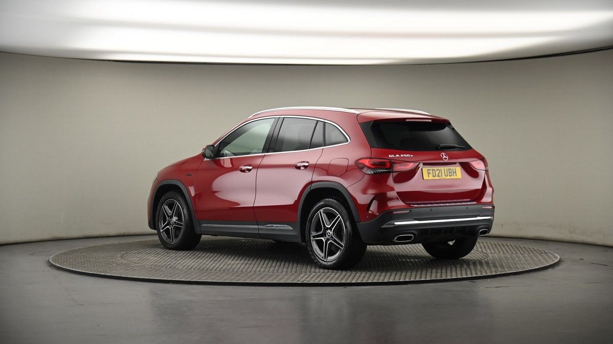 More views of Mercedes-Benz GLA