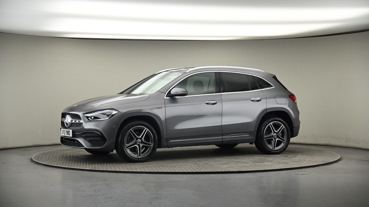 More views of Mercedes-Benz GLA