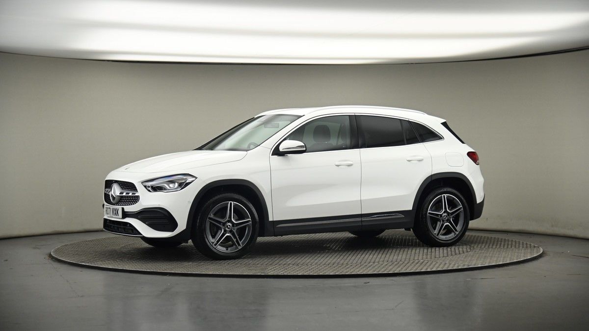 More views of Mercedes-Benz GLA