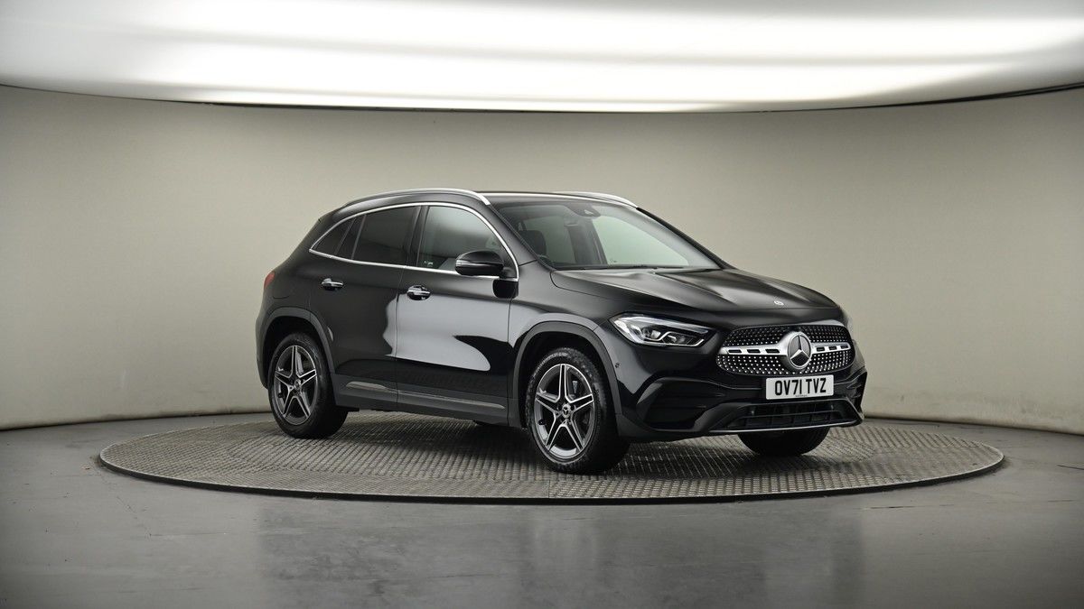 More views of Mercedes-Benz GLA