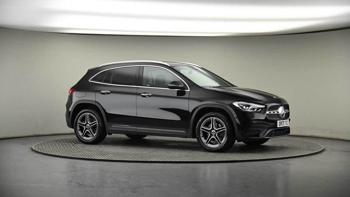 Mercedes-Benz GLA Image 6