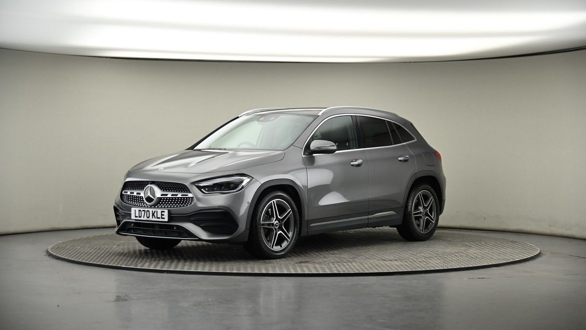 More views of Mercedes-Benz GLA