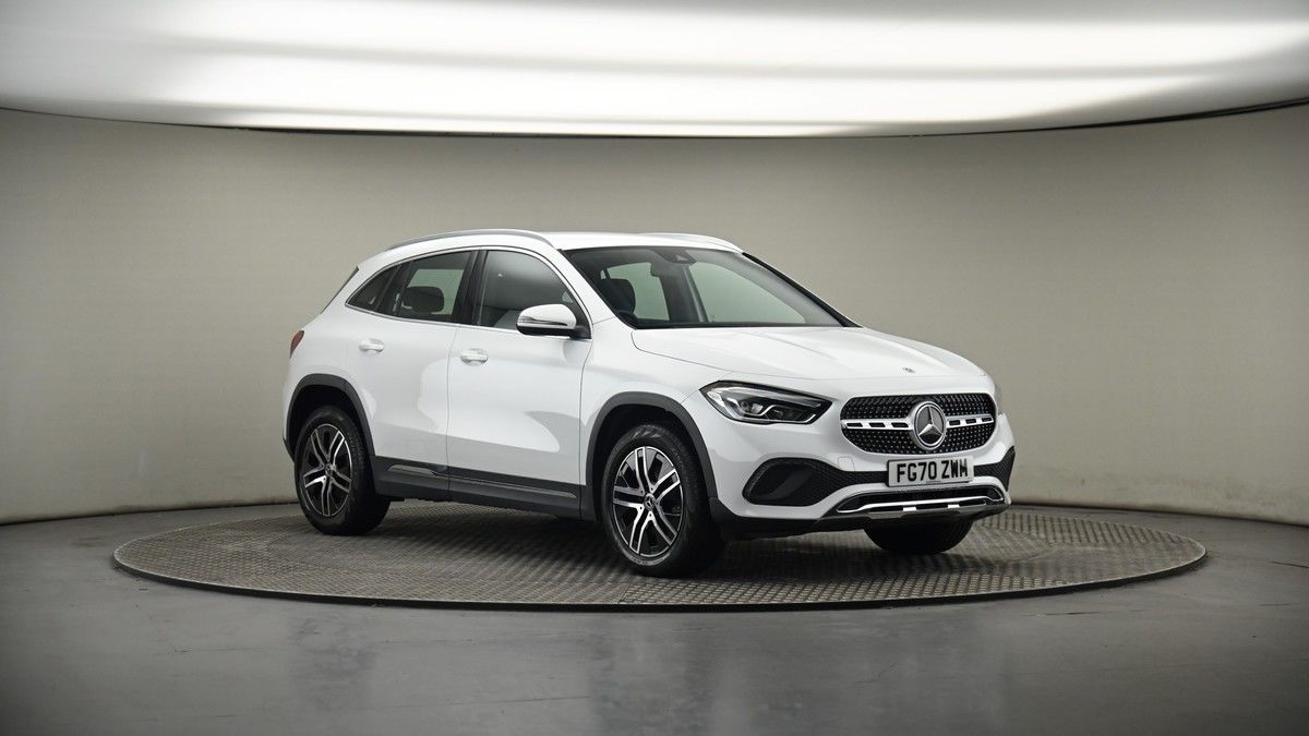 More views of Mercedes-Benz GLA