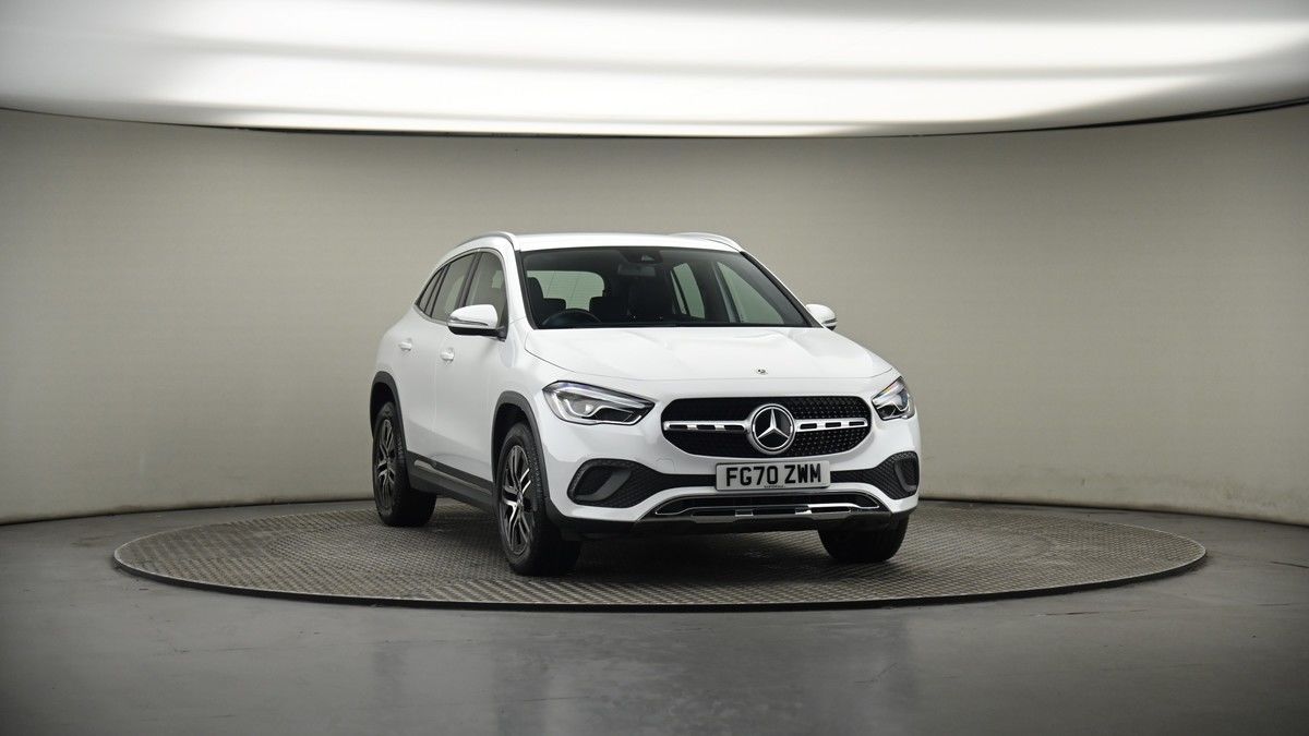 More views of Mercedes-Benz GLA