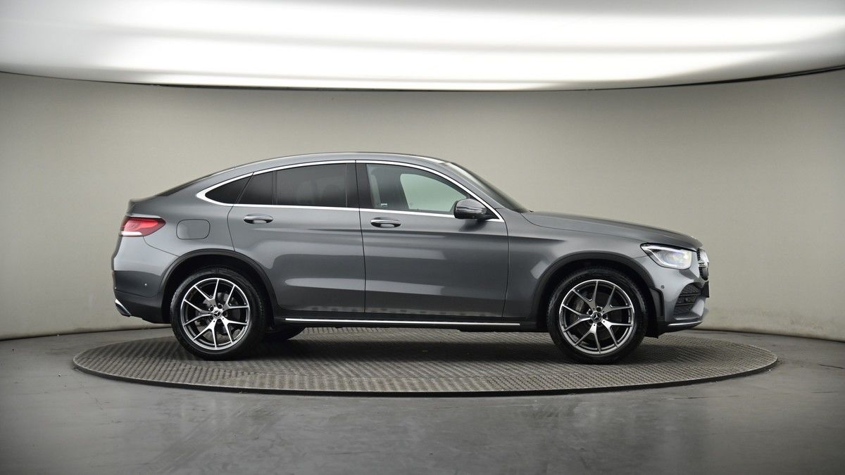 More views of Mercedes-Benz GLC