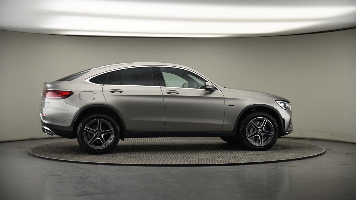 More views of Mercedes-Benz GLC