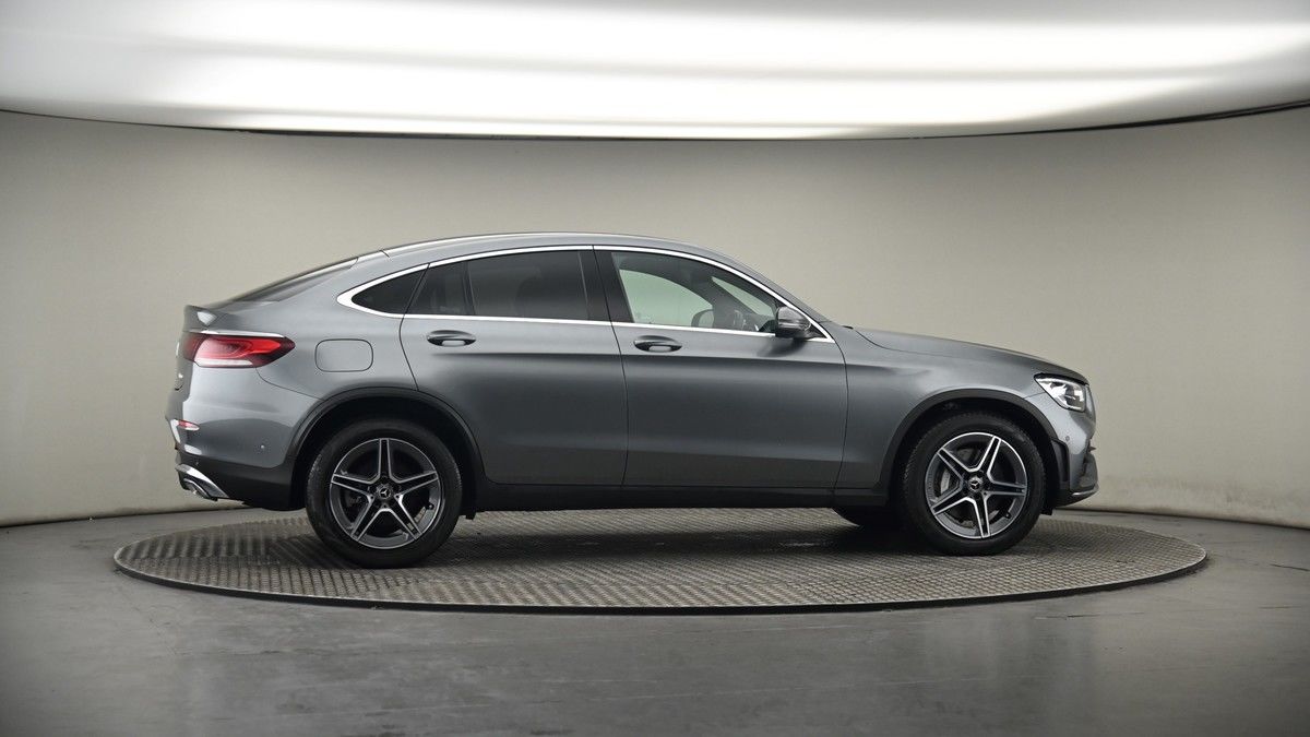 More views of Mercedes-Benz GLC