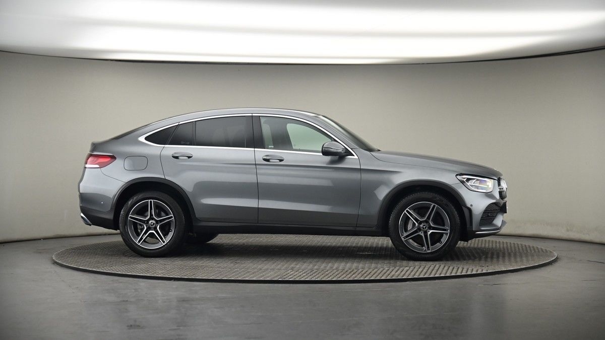 More views of Mercedes-Benz GLC