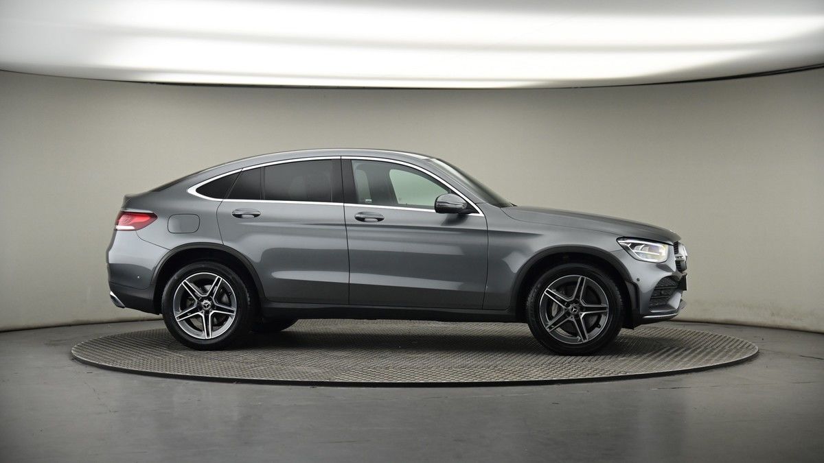 More views of Mercedes-Benz GLC