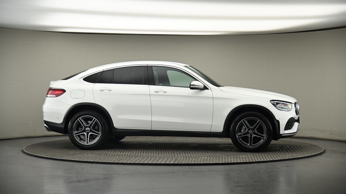 More views of Mercedes-Benz GLC