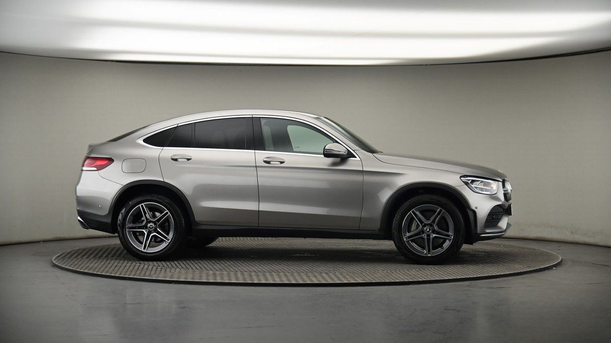 More views of Mercedes-Benz GLC