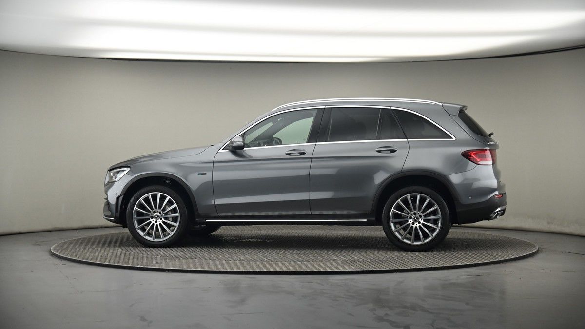 More views of Mercedes-Benz GLC