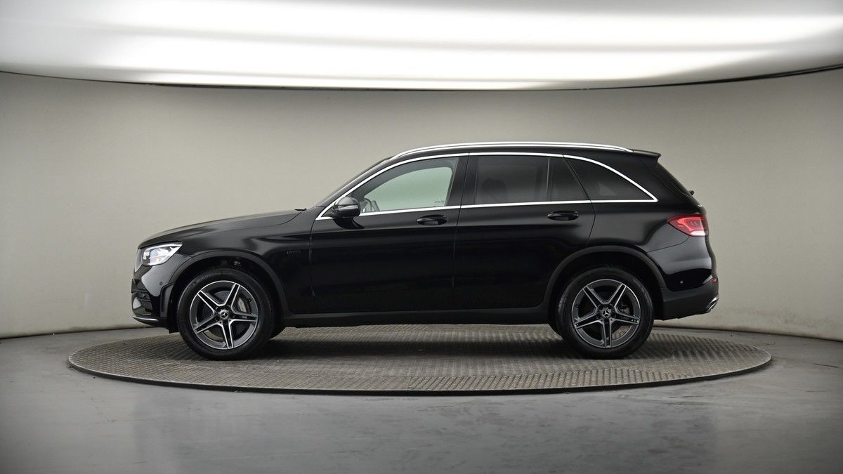 Mercedes-Benz GLC Image 19