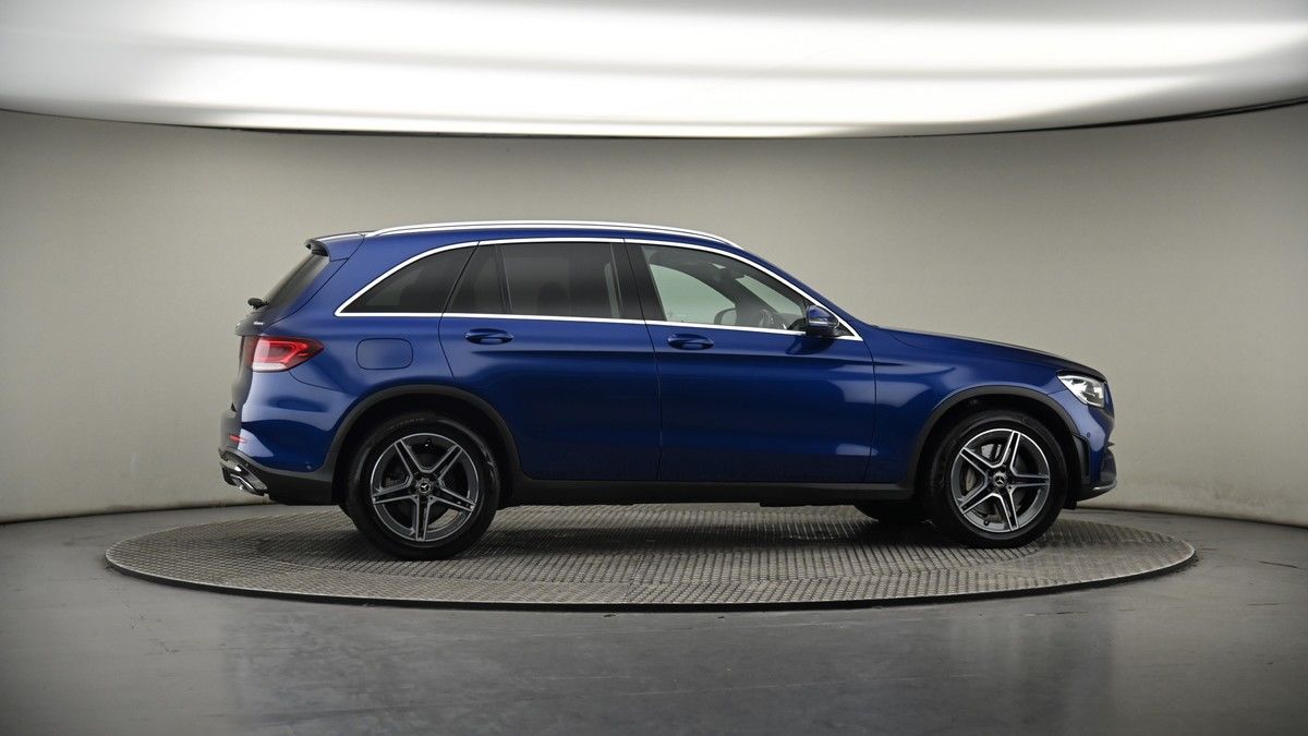 More views of Mercedes-Benz GLC