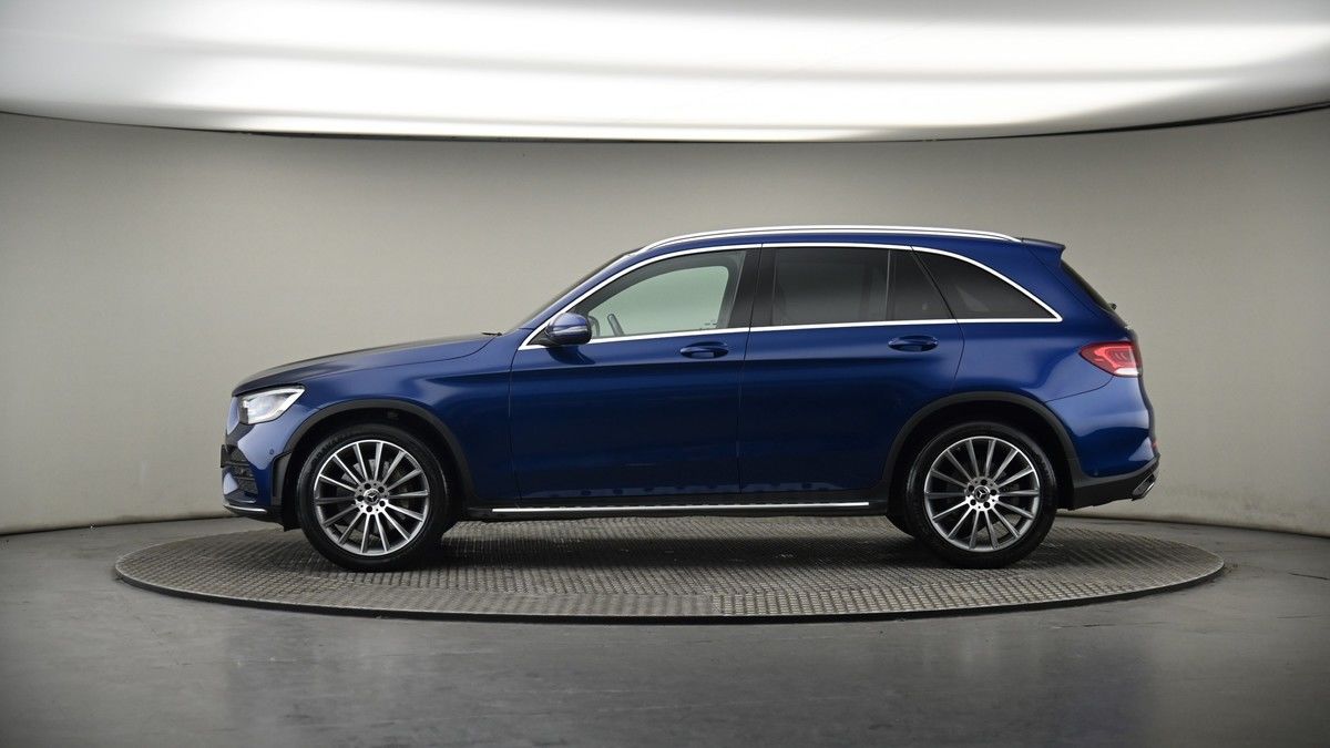 Mercedes-Benz GLC Image 19