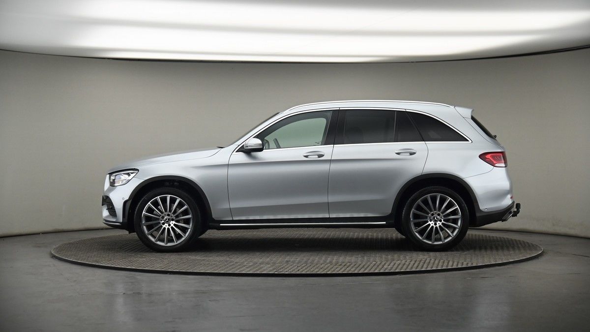 Mercedes-Benz GLC Image 19