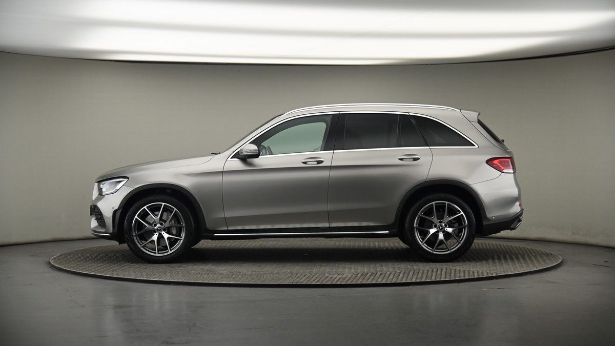 Mercedes-Benz GLC Image 19