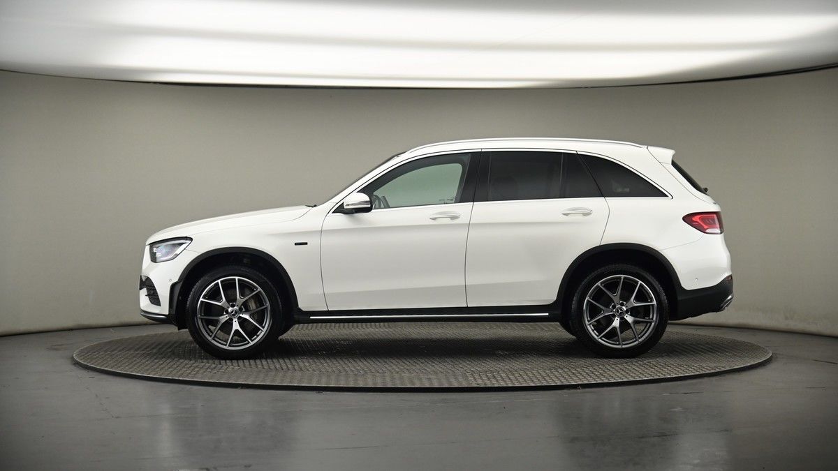 Mercedes-Benz GLC Image 19