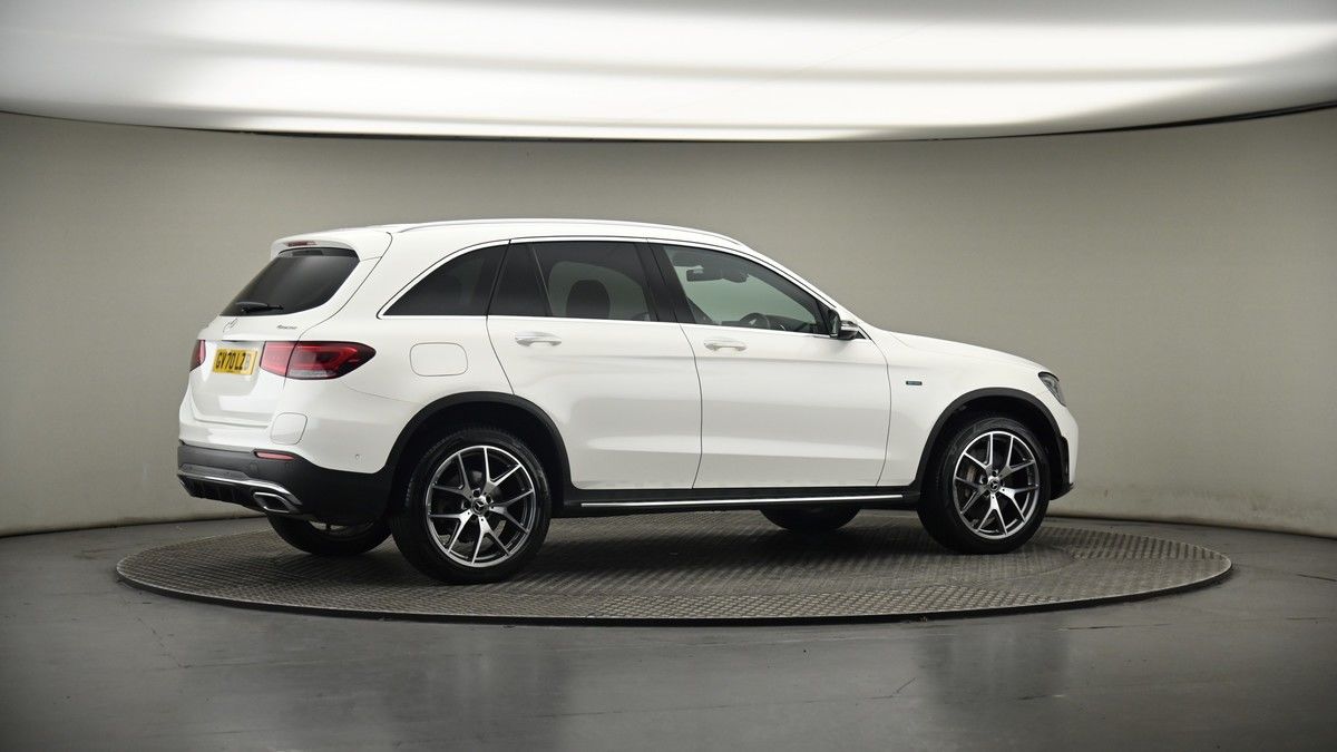 More views of Mercedes-Benz GLC