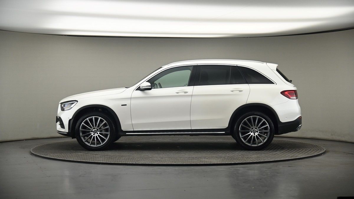 Mercedes-Benz GLC Image 19