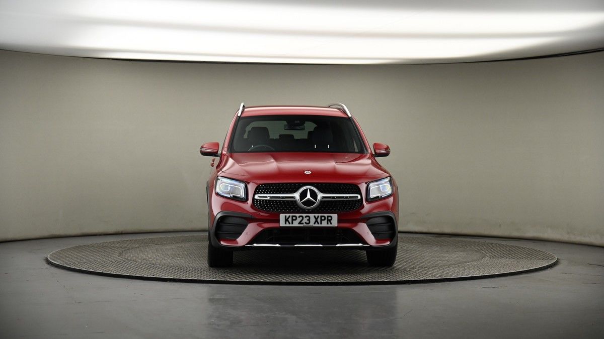 Mercedes-Benz GLB Image 17