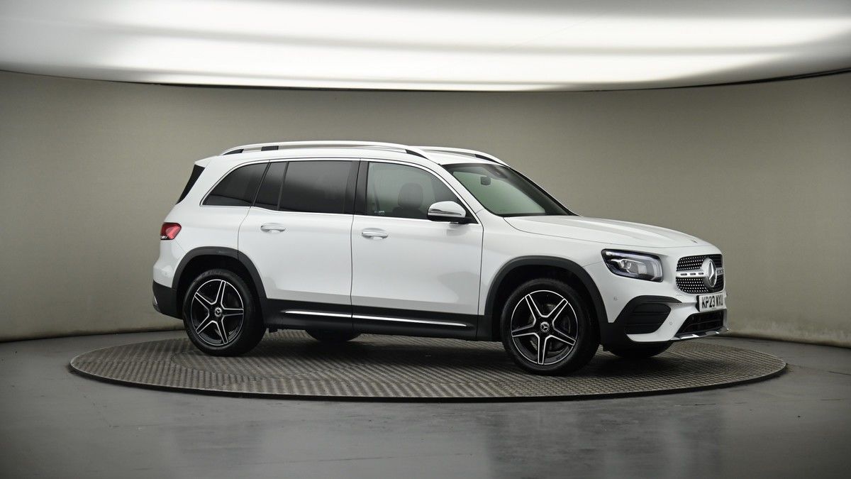 Mercedes-Benz GLB Image 5