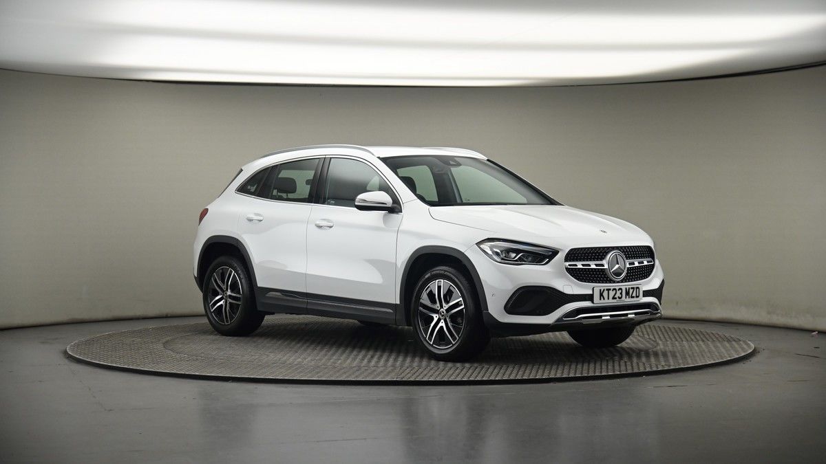 More views of Mercedes-Benz GLA