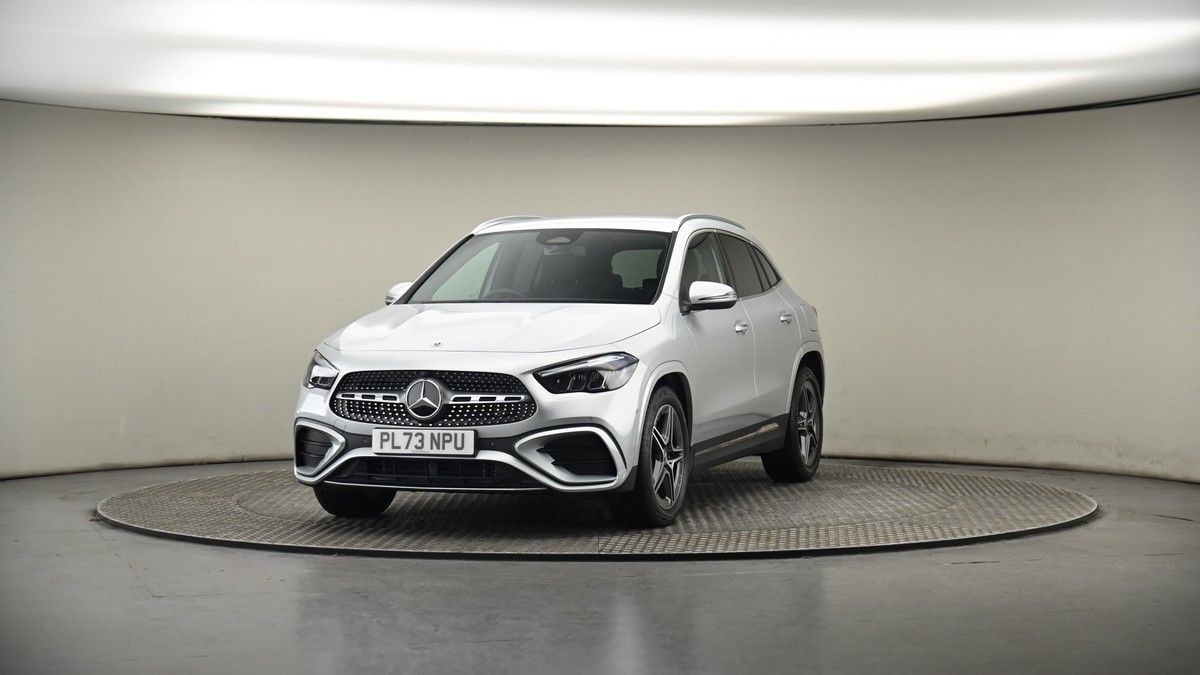 More views of Mercedes-Benz GLA