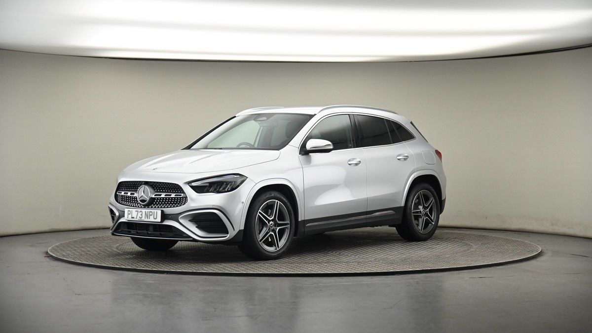 More views of Mercedes-Benz GLA