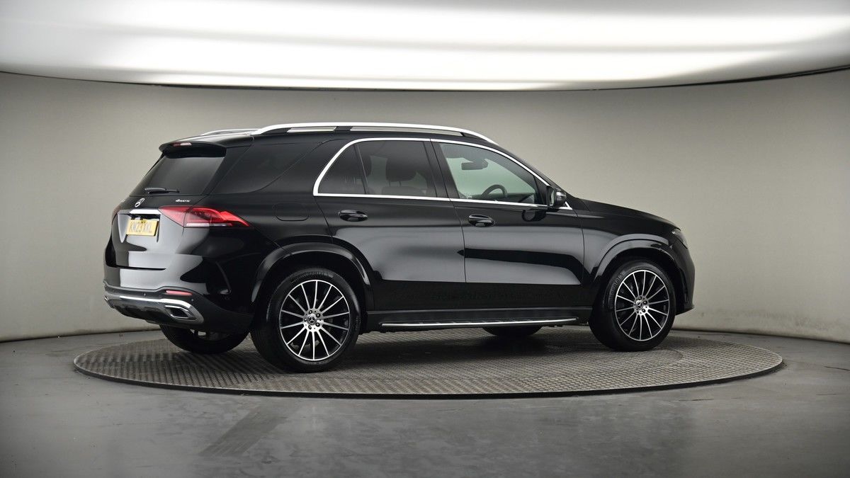 More views of Mercedes-Benz GLE