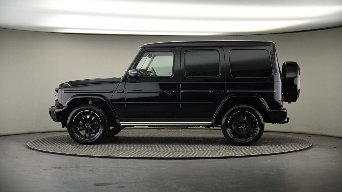 Mercedes-Benz G Class Image 20