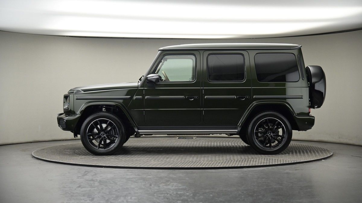 Mercedes-Benz G Class Image 20