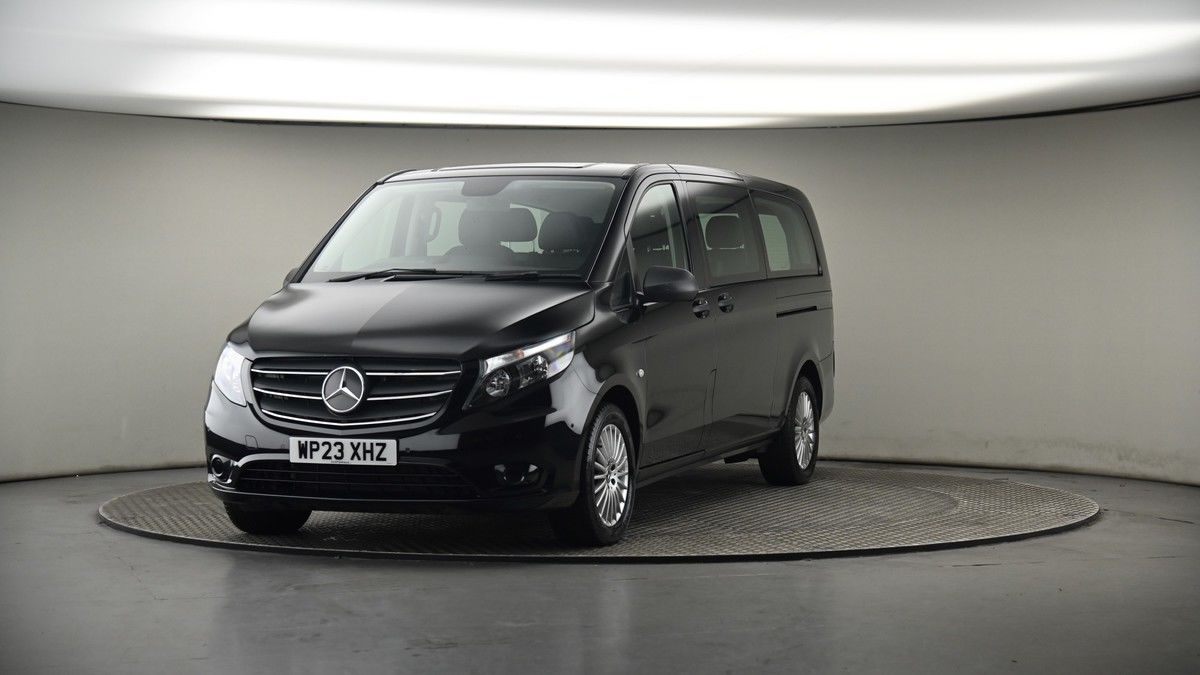 More views of Mercedes-Benz Vito