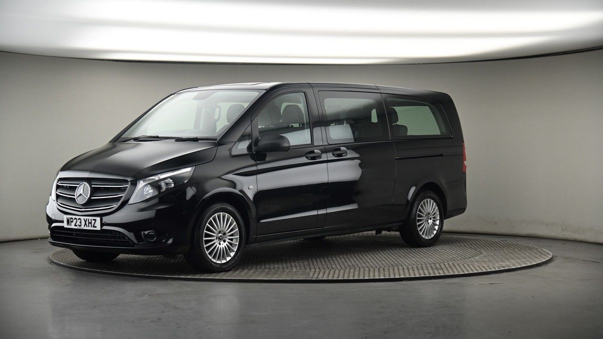 More views of Mercedes-Benz Vito